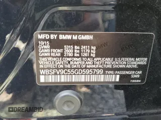 2016 BMW M5 z VIN WBSFV9C55GD595799, wystawiony jako Copart lot #65708864 z przebiegiem 104 198 mil mil oraz Szkoda całkowita • Salvage title. Historia ofert i sprzedaży dostępna na DreamBid. Obrazek 12.