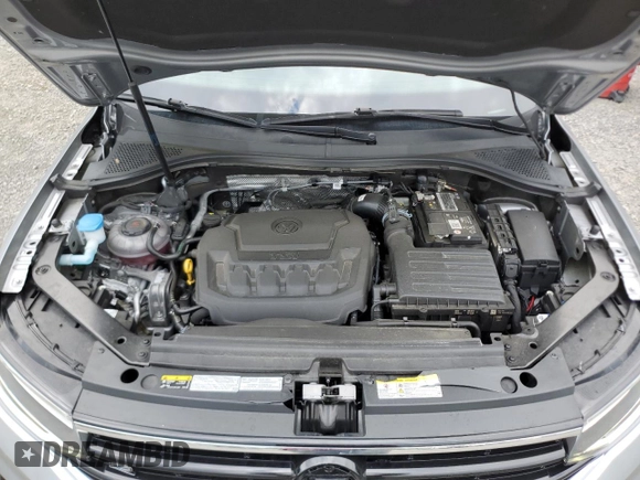 2022 Volkswagen Tiguan SE R-Line Black with VIN 3VV8B7AXXNM146851, listed as a Copart auction lot 58930905 with 24,675 mi miles and Salvage title. Bid and sale history available at DreamBid. Image 12.