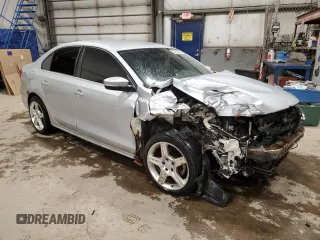 2011 Volkswagen Jetta z VIN 3VWWL7AJ5BM083732, wystawiony jako Copart lot #57943595 z przebiegiem 171 791 mil mil oraz Szkoda całkowita • Salvage title. Historia ofert i sprzedaży dostępna na DreamBid. Obrazek 4.