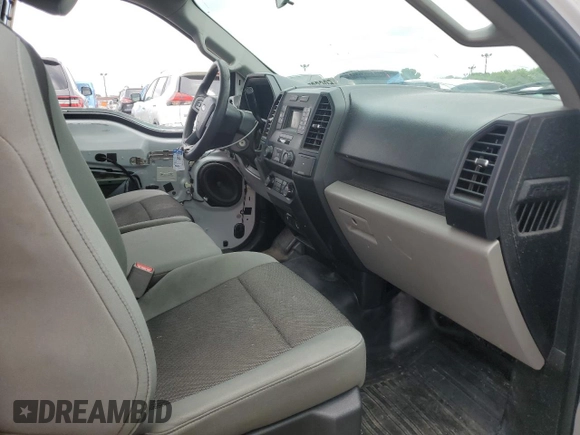2017 Ford F-150 XL с VIN 1FTMF1C81HKE08921, выставлен на аукционе Copart как лот 59666795 с пробегом 163 567 миль миль и Списание • Salvage title. История ставок и продаж доступна на DreamBid. Изображение 10.