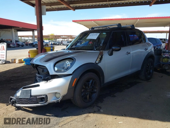 2014 MINI Countryman S with VIN WMWZC3C56EWP27328, listed as a IAAI auction lot 42187458 with 140,616 mi miles and . Bid and sale history available at DreamBid. Image 18.