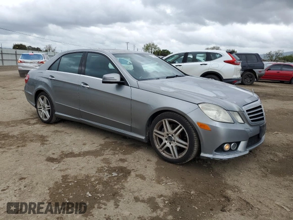 2010 Mercedes-Benz E-Class E 350 Luxury with VIN WDDHF5GB3AA103498, listed as a Copart auction lot 49733685 with 117,195 mi miles and Salvage Title. Bid and sale history available at carsss.com. Image 4.