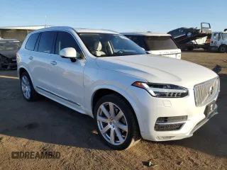 2016 Volvo XC90 T6 Inscription with VIN YV4A22PL0G1081125, listed as a Copart auction lot 44408995 with 99,463 mi miles and Salvage Title. Bid and sale history available at carsss.com. Image 4.