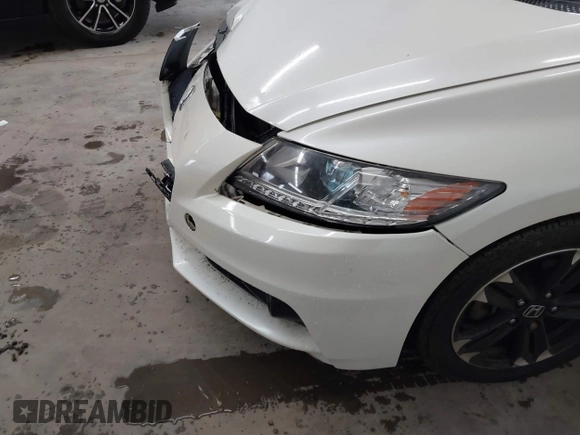 2015 Honda CR-Z EX with VIN JHMZF1D67FS000258, listed as a IAAI auction lot 41838779 with 61,751 mi miles. Bid and sale history available at carsss.com. Image 18.