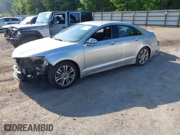 2015 Lincoln MKZ with VIN 3LN6L2G94FR608299, listed as a IAAI auction lot 42103338 with 96,955 mi miles and . Bid and sale history available at DreamBid. Image 2.