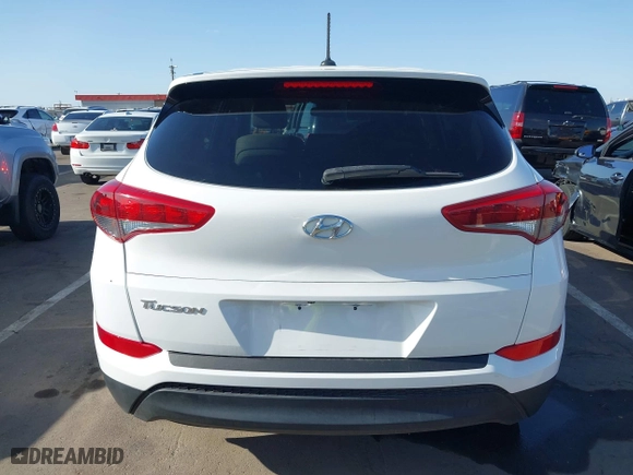 2016 Hyundai Tucson SE with VIN KM8J23A48GU212421, listed as a IAAI auction lot 42072562 with 63,745 mi miles. Bid and sale history available at carsss.com. Image 16.