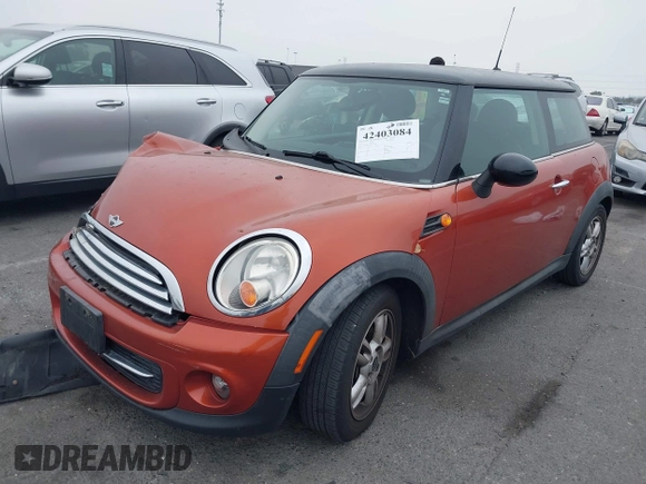 2011 MINI Hardtop with VIN WMWSU3C50BT094756, listed as a IAAI auction lot 42403084 with 52,701 mi miles and . Bid and sale history available at DreamBid. Image 2.