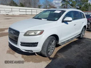 2013 Audi Q7 3.0T Premium Plus with VIN WA1LGBFE7DD005440, listed as a IAAI auction lot 41483398 with 92,668 mi miles. Bid and sale history available at carsss.com. Image 17.