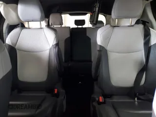 2021 Toyota Sienna XSE with VIN 5TDDSKFCXMS010689, listed as a Copart auction lot 44507265 with 114,432 mi miles and Salvage Title. Bid and sale history available at carsss.com. Image 10.