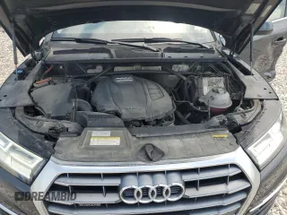 2019 Audi Q5 Premium Plus z VIN WA1BNAFY3K2101452, wystawiony jako Copart lot #60135695 z przebiegiem 116 998 mil mil oraz Czysty tytuł • Clean title. Historia ofert i sprzedaży dostępna na DreamBid. Obrazek 12.