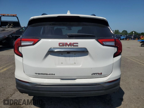 2023 GMC Terrain AT4 z VIN 3GKALYEG4PL127707, wystawiony jako Copart lot #61876075 z przebiegiem 24 631 mil mil oraz Szkoda całkowita • Salvage title. Historia ofert i sprzedaży dostępna na DreamBid. Obrazek 6.