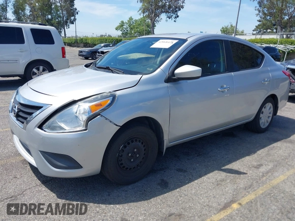 2015 Nissan Versa SV with VIN 3N1CN7AP1FL846929, listed as a IAAI auction lot 42068428 with 104,773 mi miles. Bid and sale history available at carsss.com. Image 2.