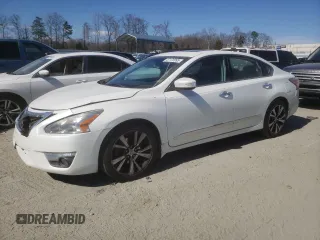 2015 Nissan Altima SL with VIN 1N4BL3AP8FC101717, listed as a Copart auction lot 47173995 with 122,959 mi miles and Salvage Title. Bid and sale history available at carsss.com. Image 1.