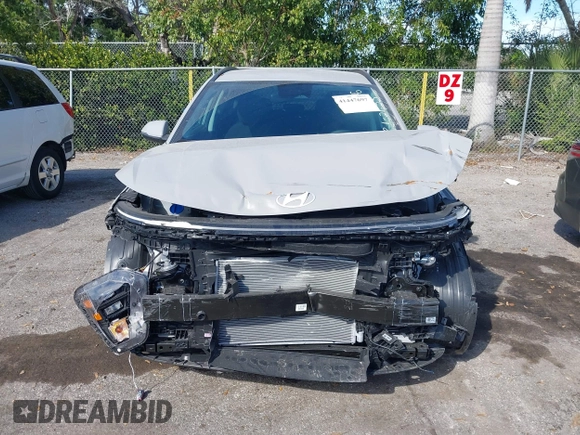 2025 Hyundai Kona SEL with VIN KM8HB3AB1SU228708, listed as a IAAI auction lot 41447697 with 632 mi miles and . Bid and sale history available at carsss.com. Image 12.