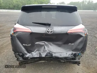 2018 Toyota RAV4 XLE with VIN 2T3WFREV0JW445322, listed as a Copart auction lot 55623845 with 116,700 mi miles and Salvage title. Bid and sale history available at DreamBid. Image 6.