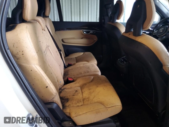 2018 Volvo XC90 Momentum z VIN YV4A22PK1J1328988, wystawiony jako Copart lot #58342055 z przebiegiem Nie podano mil oraz Nie do naprawy • Non repairable. Historia ofert i sprzedaży dostępna na DreamBid. Obrazek 10.