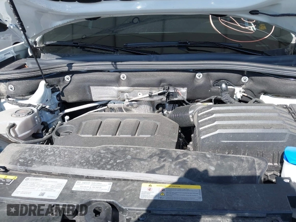 2024 Volkswagen Atlas SE with VIN 1V2LE2CA0RC249150, listed as a IAAI auction lot 41969218 with 7,291 mi miles and . Bid and sale history available at DreamBid. Image 10.