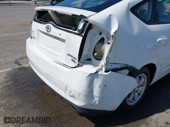 2005 Toyota Prius with VIN JTDKB20U853012517, listed as a IAAI auction lot 41996687 with 99,586 mi miles. Bid and sale history available at carsss.com. Image 6.