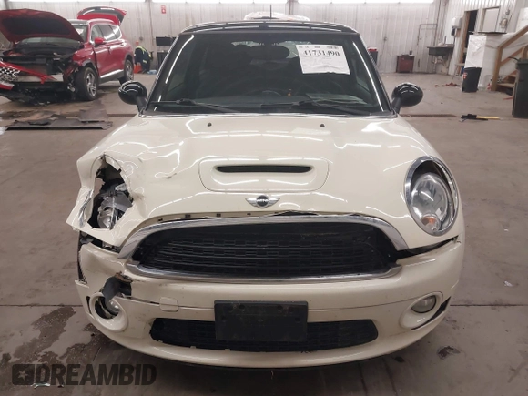 2010 MINI Hardtop S with VIN WMWMF7C50ATZ71884, listed as a IAAI auction lot 41731490 with 55,864 mi miles and . Bid and sale history available at DreamBid. Image 13.