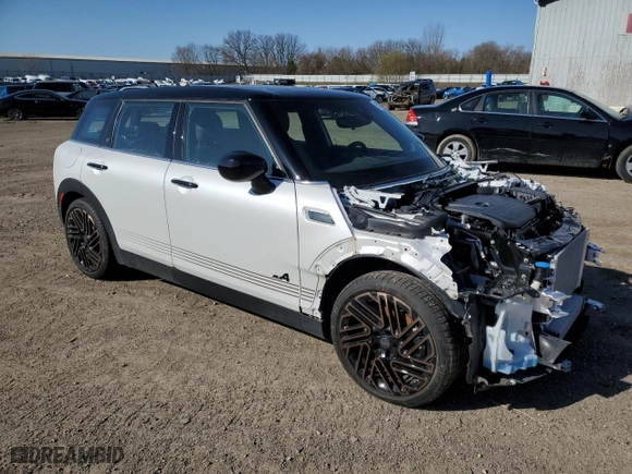 2024 MINI Clubman Cooper S with VIN WMWXJ1C02R2V49713, listed as a Copart auction lot 51705115 with 5,167 mi miles and Clean Title. Bid and sale history available at carsss.com. Image 4.