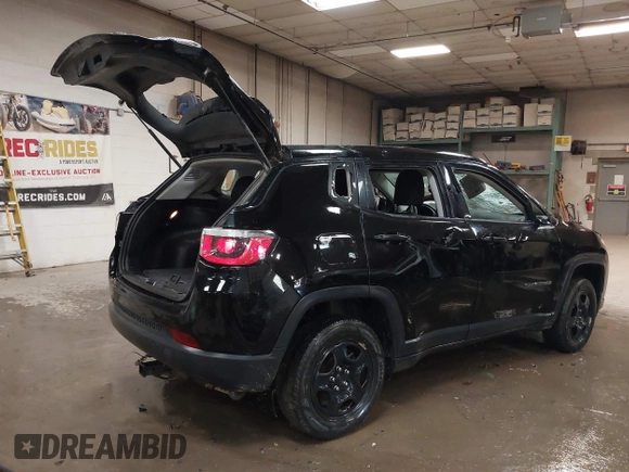 2020 Jeep Compass Sport with VIN 3C4NJDAB6LT115803, listed as a IAAI auction lot 40650953 with 113,078 mi miles and . Bid and sale history available at DreamBid. Image 4.