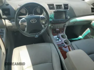 2012 Toyota Highlander Limited with VIN 5TDYK3EH0CS052470, listed as a Copart auction lot 62135025 with 136,043 mi miles and Salvage title. Bid and sale history available at DreamBid. Image 8.