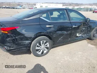 2023 Nissan Altima S with VIN 1N4BL4BV2PN381689, listed as a IAAI auction lot 41797903 with 32,660 mi miles and . Bid and sale history available at carsss.com. Image 6.