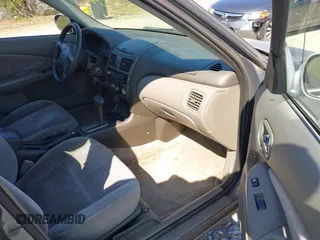 2001 Nissan Sentra GXE z VIN 3N1CB51D11L525002, wystawiony jako IAAI lot #41888310 z przebiegiem 119 547 mil mil oraz . Historia ofert i sprzedaży dostępna na DreamBid. Obrazek 5.