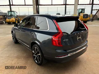 2024 Volvo XC90 Plus Bright Theme with VIN YV4062PE3R1155917, listed as a Copart auction lot 44853265 with 7,968 mi miles and Salvage Title. Bid and sale history available at carsss.com. Image 3.