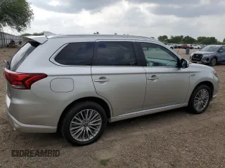 2022 Mitsubishi Outlander SEL with VIN JA4J2VA79NZ050500, listed as a Copart auction lot 55463975 with 81,233 mi miles and Salvage title. Bid and sale history available at DreamBid. Image 3.