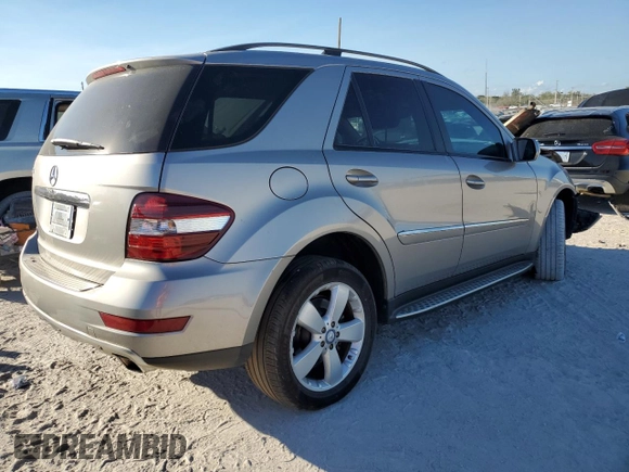 2009 Mercedes-Benz M 3.5L with VIN 4JGBB56E69A519401, listed as a Copart auction lot 44858425 with 136,857 mi miles and Salvage Title. Bid and sale history available at carsss.com. Image 3.