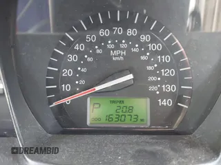 2009 Kia Spectra EX with VIN KNAFE221795665455, listed as a IAAI auction lot 41826035 with 163,073 mi miles. Bid and sale history available at carsss.com. Image 7.