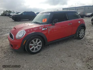 2013 MINI Cooper Hardtop S with VIN WMWSV3C57DT394312, listed as a Copart auction lot 73048554 with 0 mi miles and Clean Title. Bid and sale history available at carsss.com. Image 1.