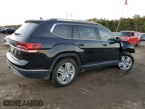 2018 Volkswagen Atlas SEL Premium with VIN 1V2NR2CAXJC573725, listed as a Copart auction lot 81723714 with 97,157 mi miles and Salvage title. Bid and sale history available at DreamBid. Image 3.