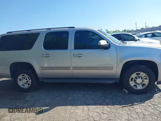 2012 Chevrolet Suburban LS with VIN 1GNWKLEG6CR139956, listed as a IAAI auction lot 41994402 with 172,542 mi miles. Bid and sale history available at carsss.com. Image 13.