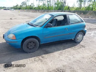 1997 Geo Metro LSi z VIN 2C1MR2299V6736395, wystawiony jako IAAI lot #41987306 z przebiegiem 356 060 mil mil oraz . Historia ofert i sprzedaży dostępna na DreamBid. Obrazek 2.
