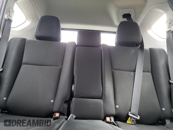 2017 Toyota RAV4 LE с VIN 2T3BFREV5HW687323, выставлен на аукционе Copart как лот 57786415 с пробегом 57 647 миль миль и Списание • Salvage title. История ставок и продаж доступна на DreamBid. Изображение 10.