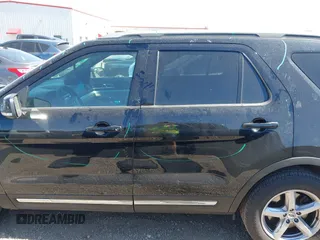 2017 Ford Explorer XLT z VIN 1FM5K8D89HGC22470, wystawiony jako IAAI lot #41771532 z przebiegiem 153 579 mil mil oraz . Historia ofert i sprzedaży dostępna na DreamBid. Obrazek 14.