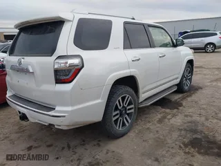 2020 Toyota 4Runner SR5 with VIN JTEBU5JR2L5822163, listed as a IAAI auction lot 41352311 with 100,418 mi miles. Bid and sale history available at carsss.com. Image 4.