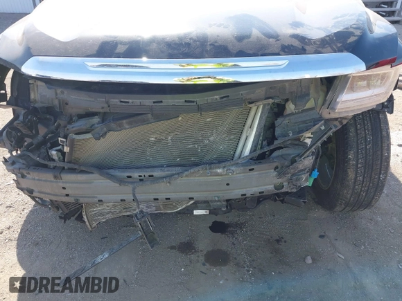 2023 GMC Acadia SLT z VIN 1GKKNUL45PZ233933, wystawiony jako IAAI lot #42019113 z przebiegiem 57 789 mil mil oraz . Historia ofert i sprzedaży dostępna na DreamBid. Obrazek 6.