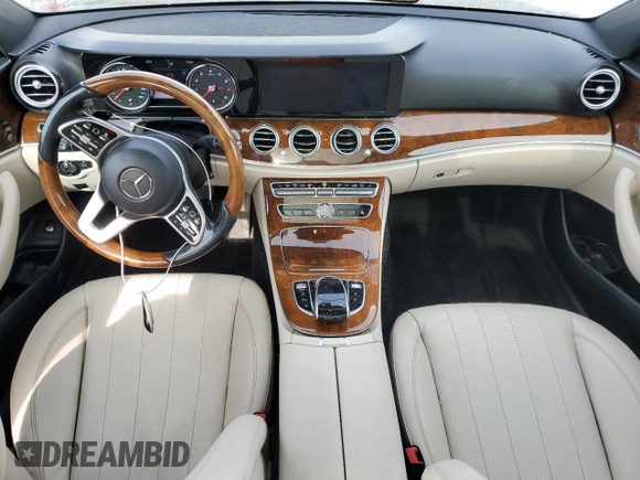 2019 Mercedes-Benz E 450 with VIN WDDZH6JB6KA671808, listed as a Copart auction lot 49857245 with 99,709 mi miles and Salvage Title. Bid and sale history available at DreamBid. Image 8.