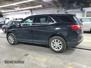 2018 Chevrolet Equinox LT z VIN 2GNAXSEV9J6245136, wystawiony jako Copart lot #55026665 z przebiegiem 129 498 mil mil oraz Szkoda całkowita • Salvage title. Historia ofert i sprzedaży dostępna na DreamBid. Obrazek 2.