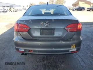 2014 Volkswagen Jetta SE with VIN 3VWD17AJ1EM247446, listed as a Copart auction lot 63695695 with 165,652 mi miles and Clean title. Bid and sale history available at DreamBid. Image 6.