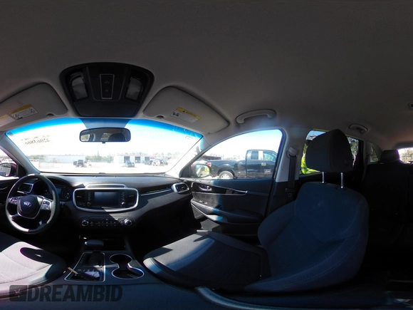 2019 Kia Sorento LX with VIN 5XYPGDA39KG576807, listed as a IAAI auction lot 42063866 with 53,899 mi miles. Bid and sale history available at carsss.com. Image 18.