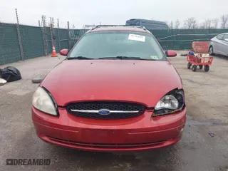 2001 Ford Taurus SE Standard with VIN 1FAFP58U31G186562, listed as a IAAI auction lot 41794602 with 152,805 mi miles. Bid and sale history available at carsss.com. Image 13.