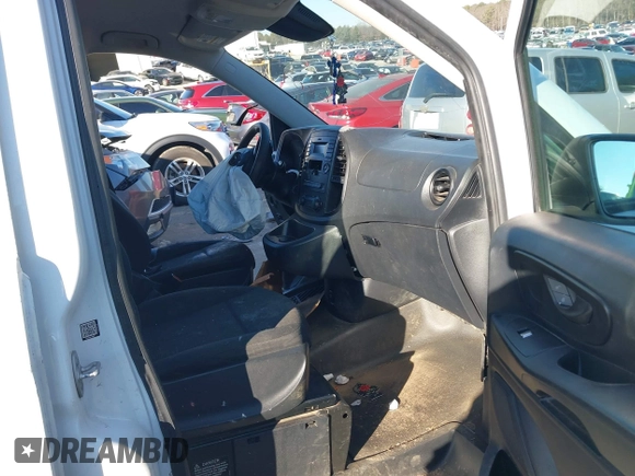 2017 Mercedes-Benz Metris Cargo with VIN WD3PG2EA1H3220209, listed as a IAAI auction lot 41242421 with 320,000 mi miles and . Bid and sale history available at carsss.com. Image 5.