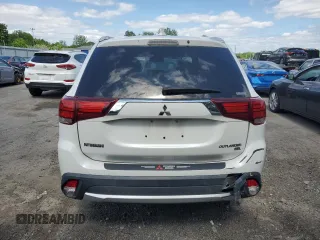 2018 Mitsubishi Outlander ES with VIN JA4AZ3A37JZ010939, listed as a Copart auction lot 57163395 with 67,787 mi miles and Salvage title. Bid and sale history available at DreamBid. Image 6.