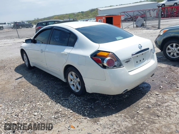 2009 Nissan Altima 2.5 S with VIN 1N4AL21E89N561120, listed as a IAAI auction lot 42020054 with 220,237 mi miles. Bid and sale history available at carsss.com. Image 3.