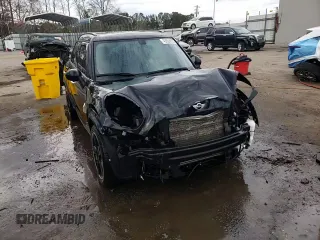2012 MINI Countryman S with VIN WMWZC5C53CWM11801, listed as a Copart auction lot 43508965 with 101,751 mi miles and Salvage Title. Bid and sale history available at DreamBid. Image 14.