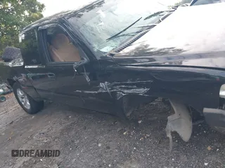 1999 Chevrolet Silverado 1500 LT with VIN 1GCEK19T5XE103902, listed as a IAAI auction lot 40495191 with Not Provided miles and . Bid and sale history available at DreamBid. Image 12.